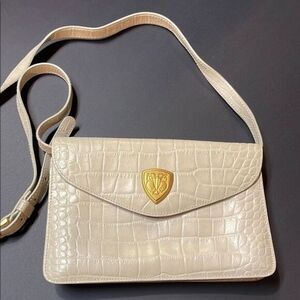Blaine Trump Handbag Cream Color Leather Croc Embossed